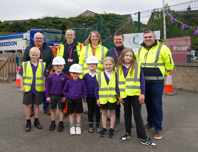 Capstone Partners with Morris Leslie Plant Hire and Breedon to Bring Construction to Life for P2–P7 Pupils at Lochardil Primary School